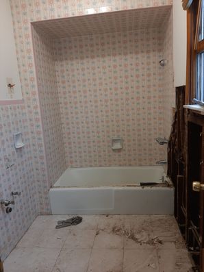 Before & After Bathroom Remodel in Teaneck, NJ (1)